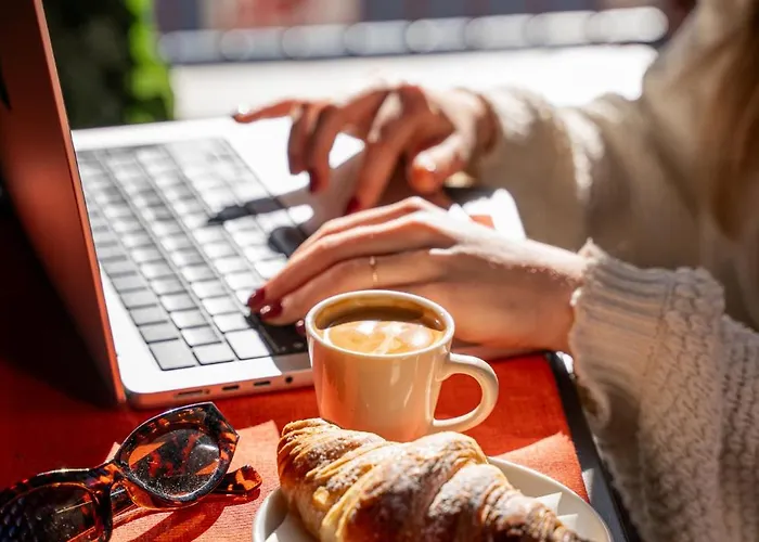 Garibaldi Square * Bari