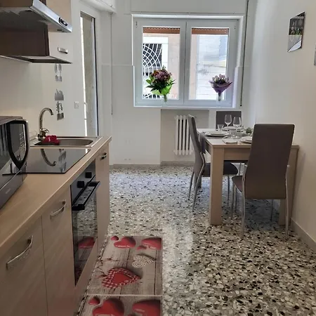 Garibaldi Square Apartamento *